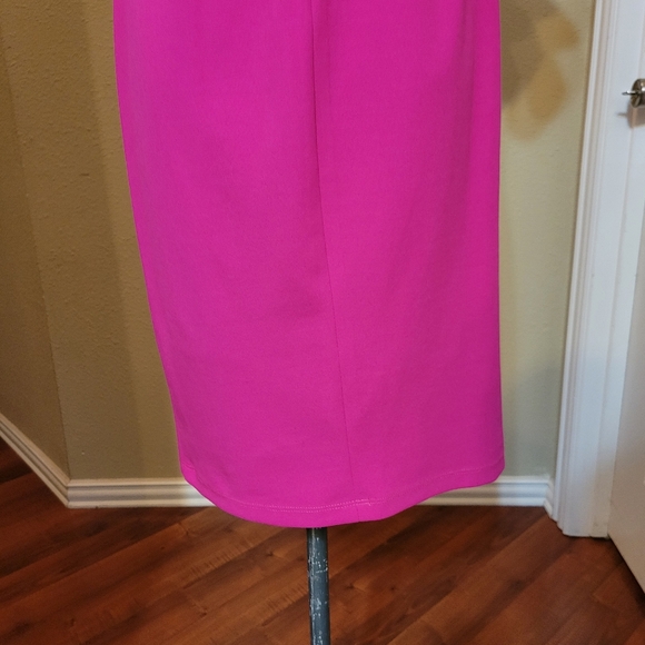 Pink Dress with flutter sleeve - Picture 7 of 7